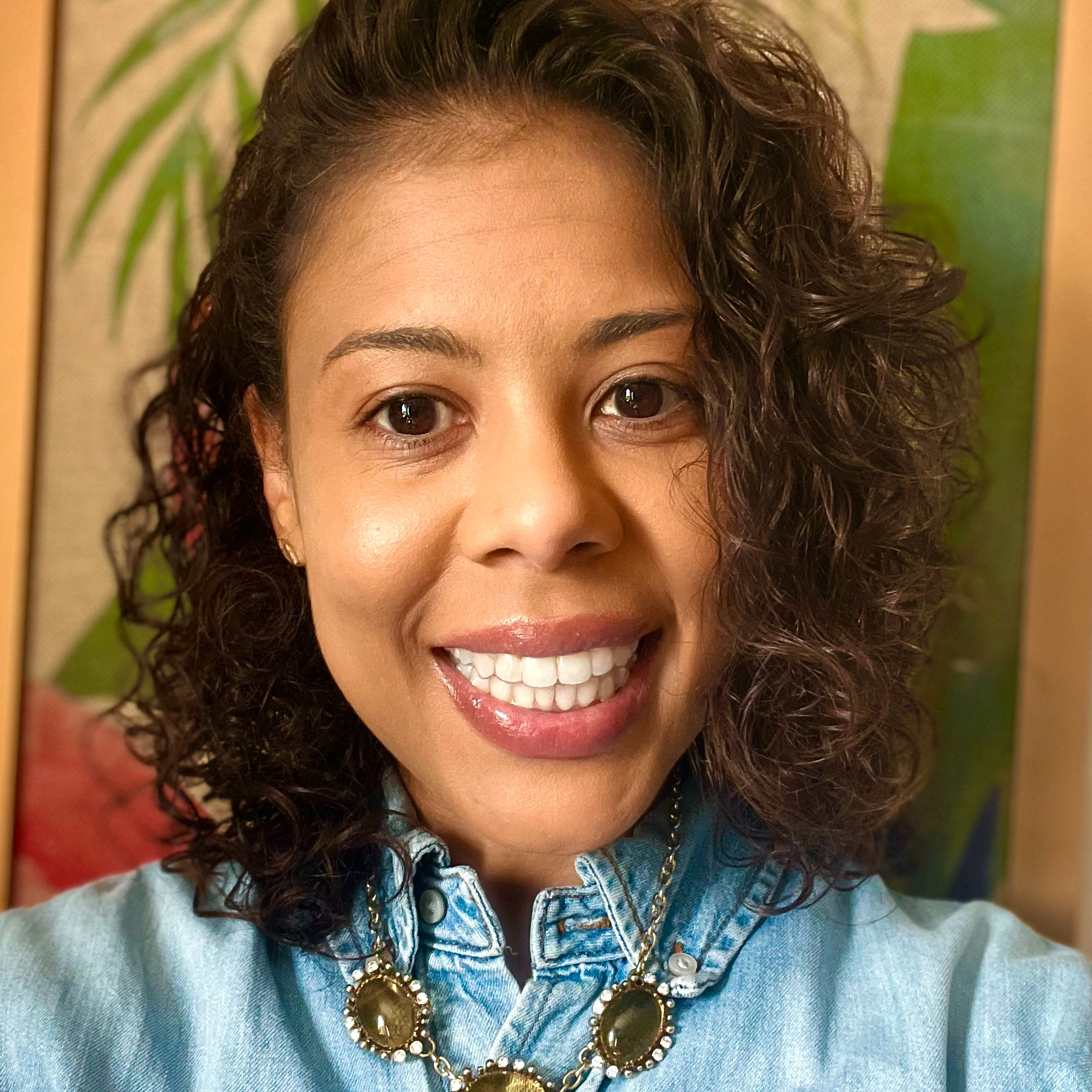 Amber Menifield, MA, therapist in Westchester County, New York
