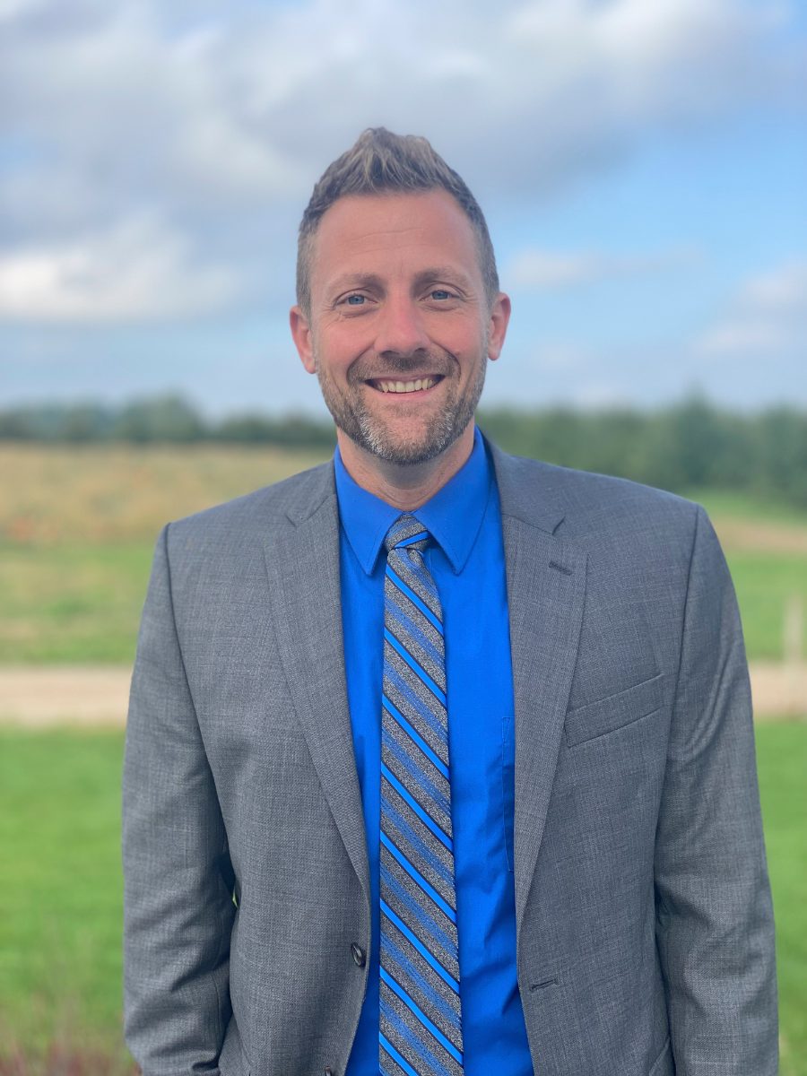 Dr. Ryan Tobiasz, PsyD, LCPC, therapist in Chicago, Illinois