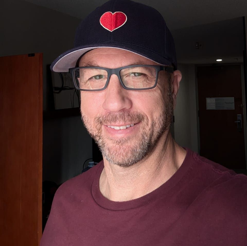 Noah Rubinstein, MA, LMHC, therapist in Olympia, Washington